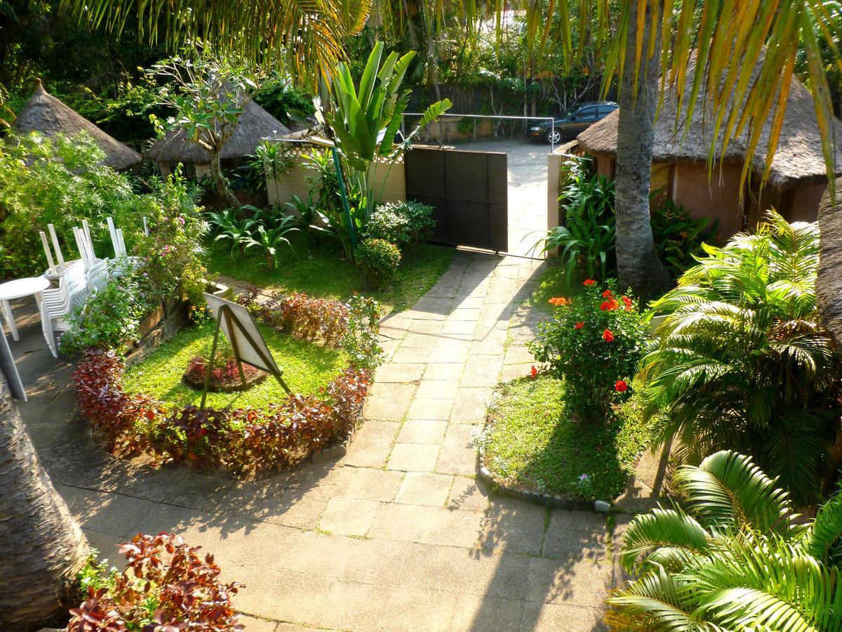 Hotel Le Marly Abidjan Buitenkant foto
