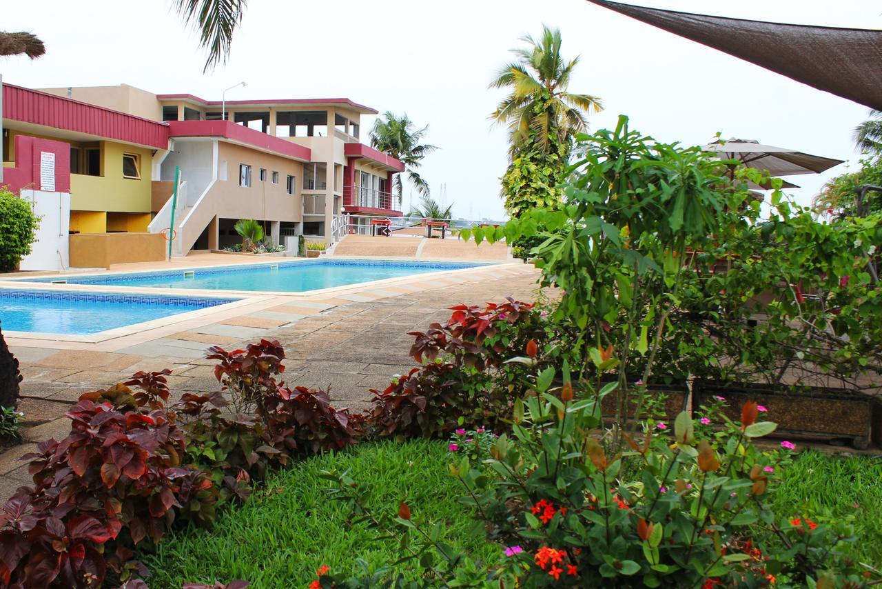 Hotel Le Marly Abidjan Buitenkant foto
