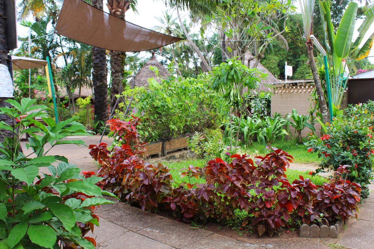 Hotel Le Marly Abidjan Buitenkant foto